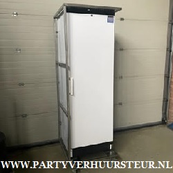 Staande Koeling TEFCOLD in Kar 372L €45,00